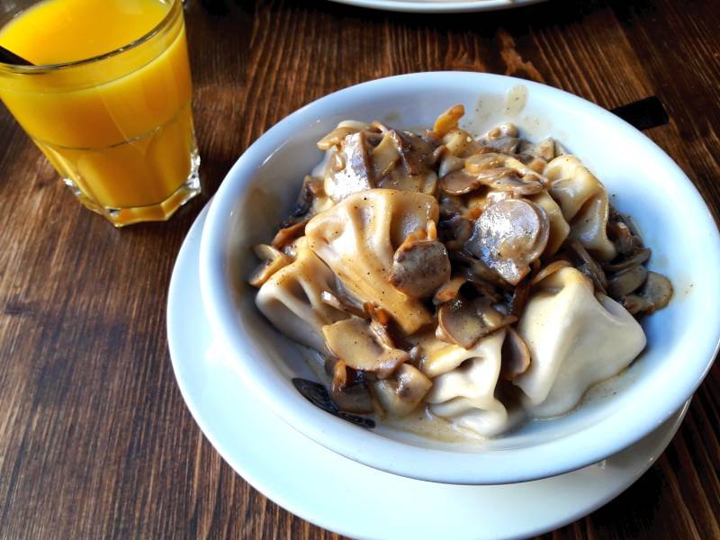 Грузинская кухня Хинкали с грибами